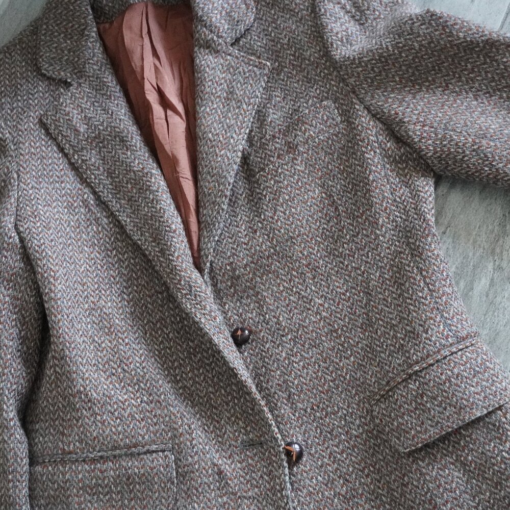 Vintage Textured Tweed Blazer with Satin Lining – Size S